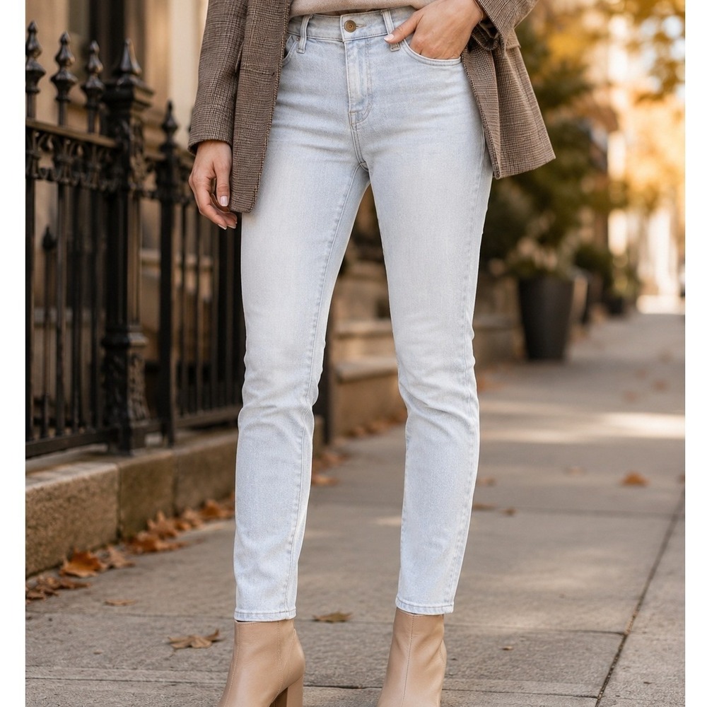 Frame Denim Le Skinny de Jeanne Jeans Hyde Light Wash Skinny Womens 28
